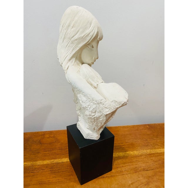 1980s 1980s Austin Productions Mother and Son Ceramic Sculpture For Sale - Image 5 of 7