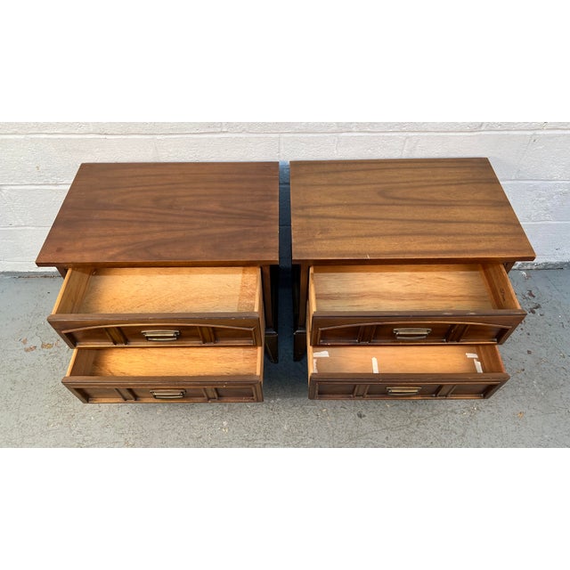 Pair of Vintage Dixie Furniture Walnut MCM Tuscan Style Nightstands For Sale - Image 10 of 17