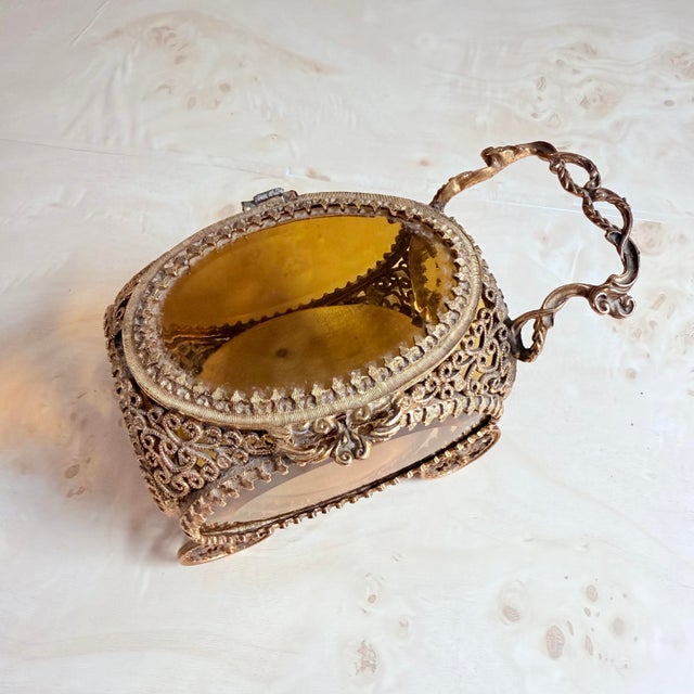 Antique Gilt Brass Filigree Jewelry Ormolu Casket, Palais Royal Style, Carriage Form, Hand-Finished, Likely Late 19th–early 20th Century For Sale In Chicago - Image 6 of 8