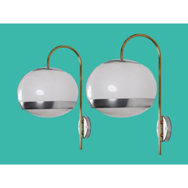 Italian Sconces in White Acrylic Glass and Brass from Stilux, 1970s, Set of 2 For Sale - Image 14 of 18