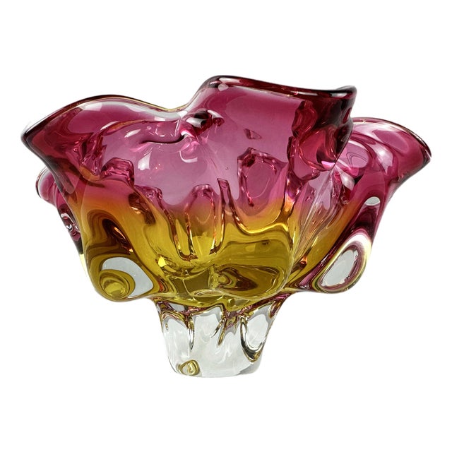 Sommerso Pink and Yellow Art Glass Bowl by Josef Hospodka for Chribska, 1960s For Sale