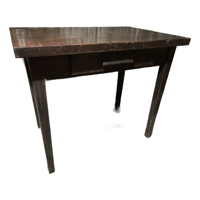 Early 20th Century Antique Table With Solid Wood For Sale