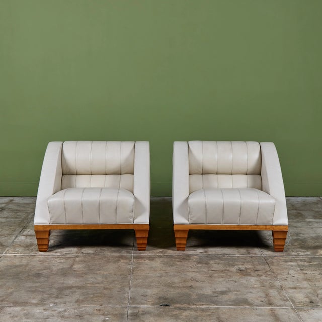 Mid-Century Modern Pair of Leon Krier Aries Lounge Chairs for Giogetti For Sale - Image 3 of 18