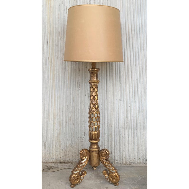 20th Century Italian Giltwood and Mirrored Floor Lamp or Torchère With Lampshade For Sale - Image 4 of 7