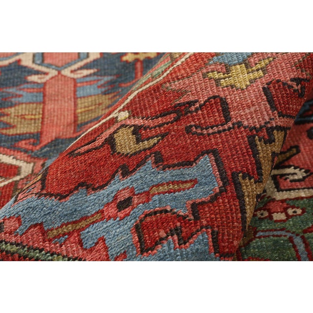 Late 19th Century Persian Serapi Rug, 09'08 X 13'04 For Sale In Dallas - Image 6 of 10