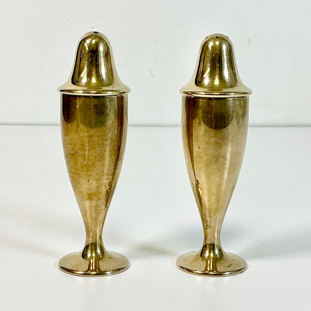 Art Deco 1940s Vintage Art Deco Boho Chic Brass Salt & Pepper Shakers - A Pair. For Sale - Image 3 of 8