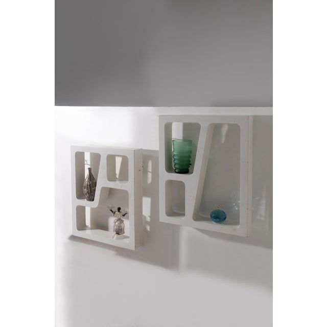 Italian Anthropomorphic Hanging Bookcases in the style of Gio Ponti, 1960s, Set of 2 For Sale - Image 9 of 11