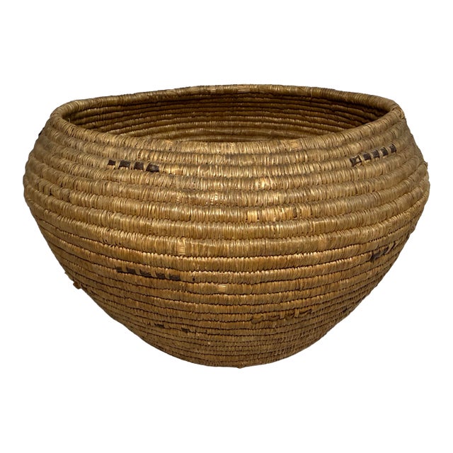 Antique 19th Century Native American Pima Hand Woven Wicker Basket Indian For Sale