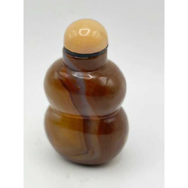 Gemstone Vintage Chalcedony Double Gourd Snuff Bottle For Sale - Image 7 of 14