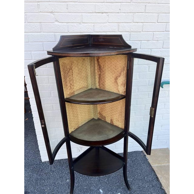 Antique Early 20th Century Edwardian Style Mahogany Inlaid Bow Front Corner Display Cabinet For Sale - Image 12 of 12