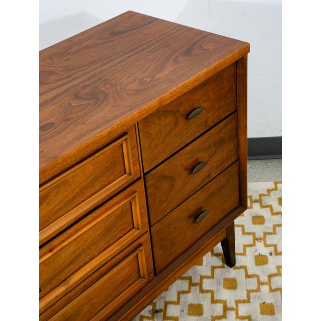 1960s Mid Century Danish Modern Credenza Dresser American Walnut 9 Drawer Danish MCM For Sale In Sacramento - Image 6 of 10