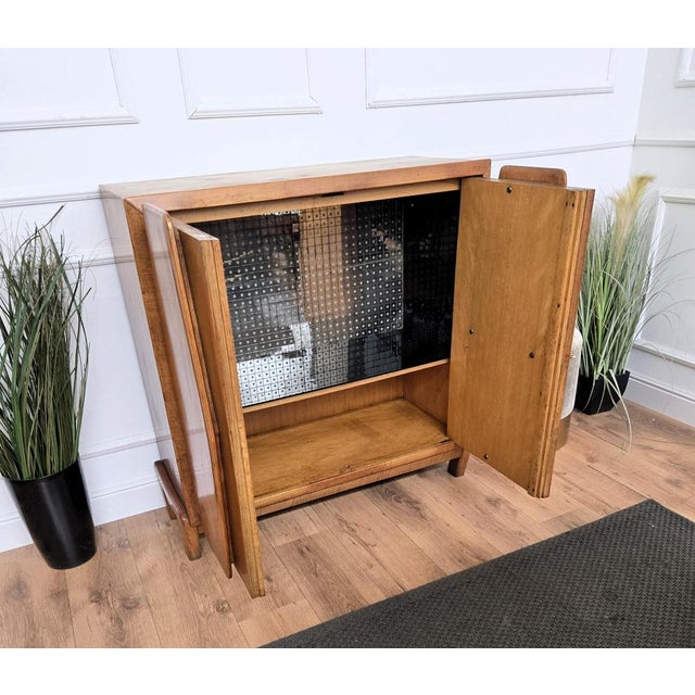Mid-Century Italian Art Deco Style Walnut and Mirror Mosaic Bar Cabinet, 1950s For Sale - Image 10 of 11