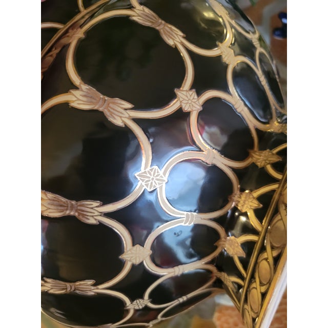 Vintage Black Gold Brass Inlay Royal Doulton Style Ceramic Bowl 4 Bottle Wine Holder For Sale - Image 10 of 10