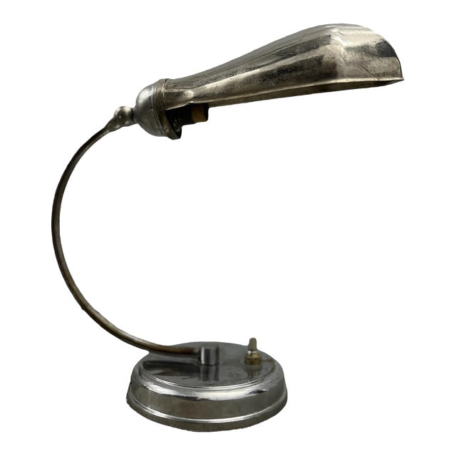 French 1930s Art Deco Adjustable Silver-Tone Desk Lamp For Sale