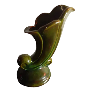 Vintage Red Wing Green Cornucopia Vase