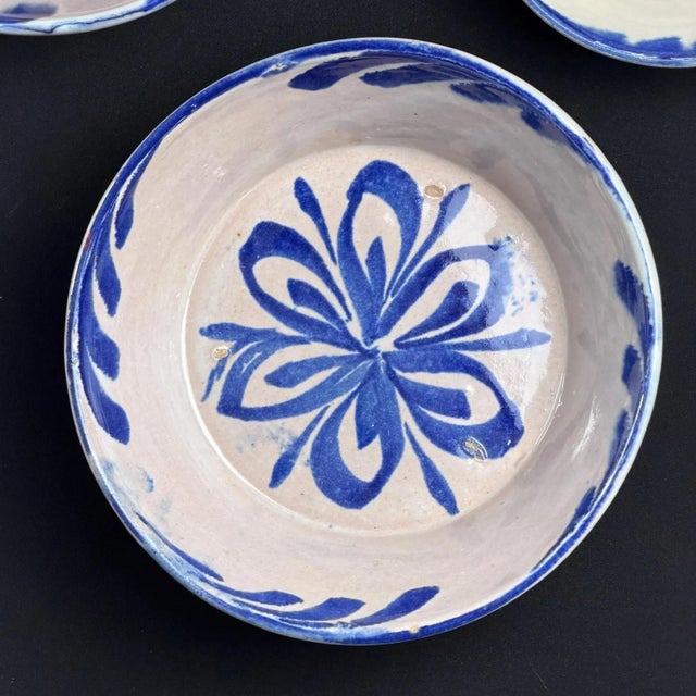 Fajalauza Granada Blue and White Plates from Lebrillos, 1800s, Set of 5 For Sale - Image 3 of 9