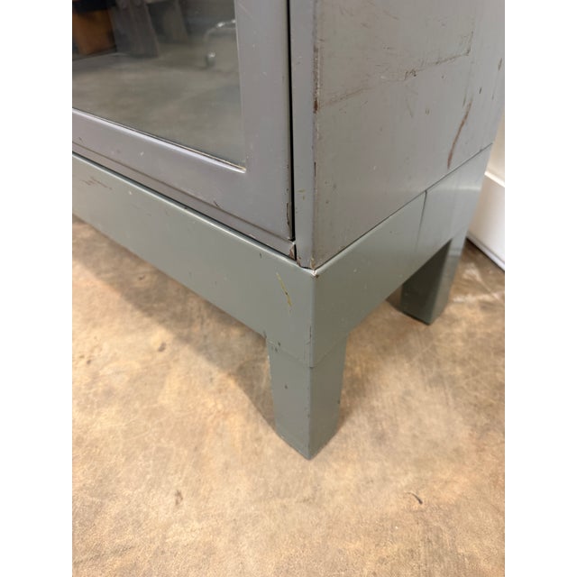 Metal Vintage Industrial Steel Barrister Bookcase With Glass Lift-Up Doors For Sale - Image 7 of 13