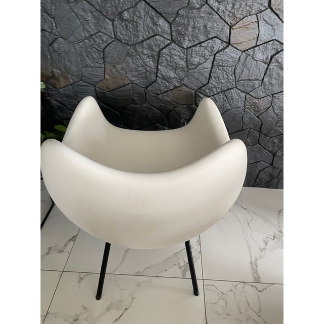 20th Century Modernism Matte White RM58 Armchair by Vzór for Roman Modzelewski For Sale - Image 4 of 18