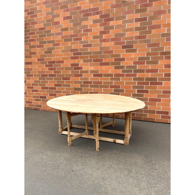 Brown 19th Century Oak Gateleg Table For Sale - Image 8 of 9