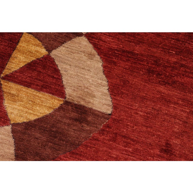 Textile Modern Gabbeh Red/Beige Wool Rug - 6'8'' X 9'10'' For Sale - Image 7 of 10