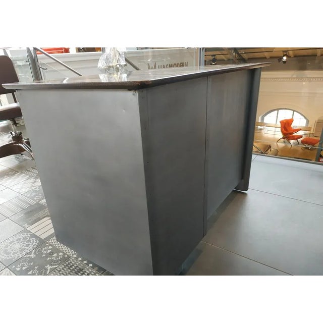 All Steel Tanker Desk from Challenger Steel Products, Brooklyn, New York, USA, 1950s For Sale - Image 6 of 8
