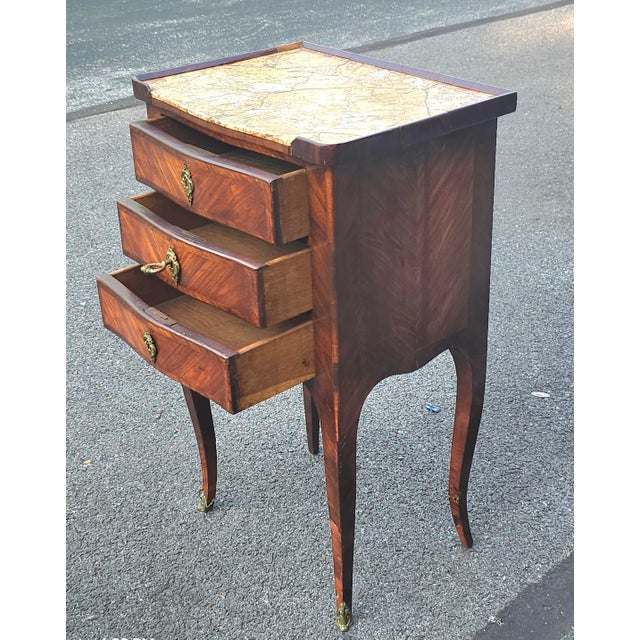 Late 18th Century French Louis XVI Marquetry Kingwood Inset Marble Top With Lock For Sale In Washington DC - Image 6 of 11