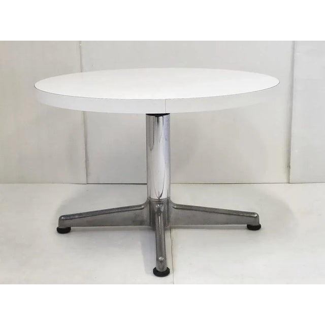 Vintage Side Table in White Formica, Aluminium & Chome-Plated Steel, 1960s For Sale - Image 3 of 9