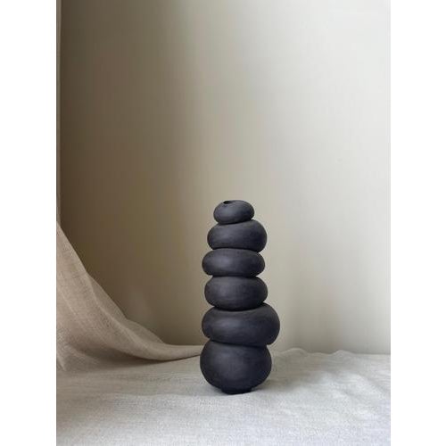 Modder Stepping Up Ceramic Sculpture by Françoise Jeffrey Dimensions: Ø 31 x H 11 cm Materials: stoneware, 2022, black...