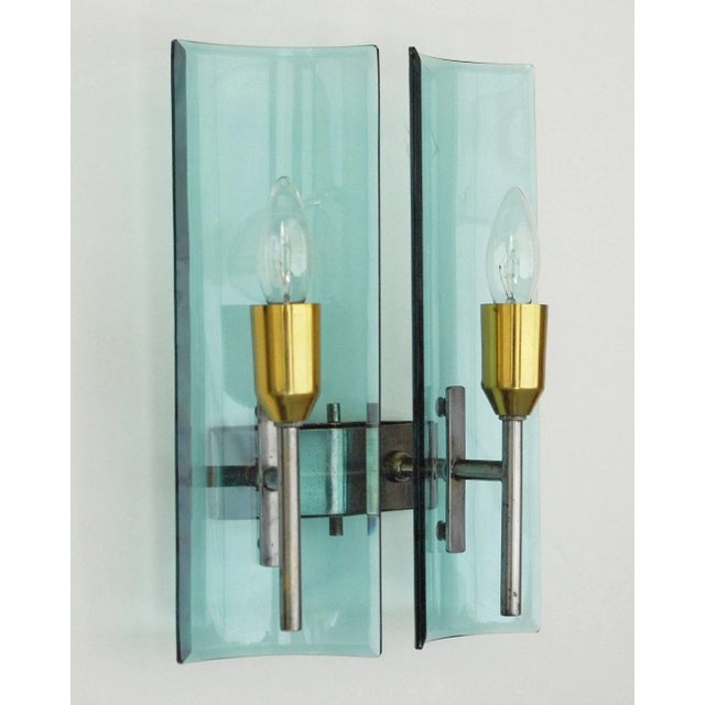Vintage Set of Three Italian Sconces Designed by Cristal Arte, C. 1960's For Sale - Image 4 of 6