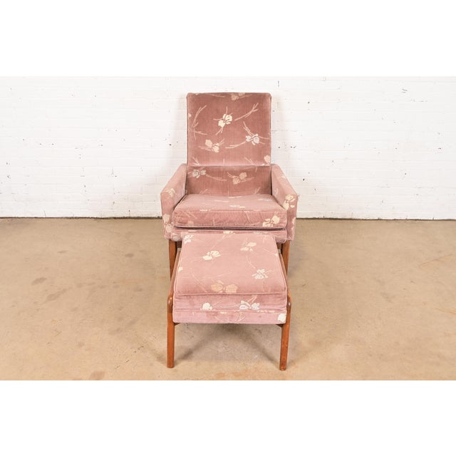 1960s Lawrence Peabody for Richardson Nemschoff Mid-Century Modern Upholstered Lounge Chair With Ottoman, 1960s For Sale - Image 5 of 12