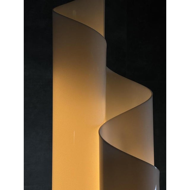 Artemide Chimera Floor Lamp by Vico Magistretti for Artemide, 1970s For Sale - Image 4 of 7