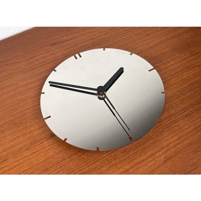 Contemporary Postmodern German Chrome Wall Clock from Junghans, 1980s For Sale - Image 3 of 18