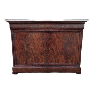 French 19th Century Louis Philippe Carrara Marble Top Flame Mahogany Buffet For Sale
