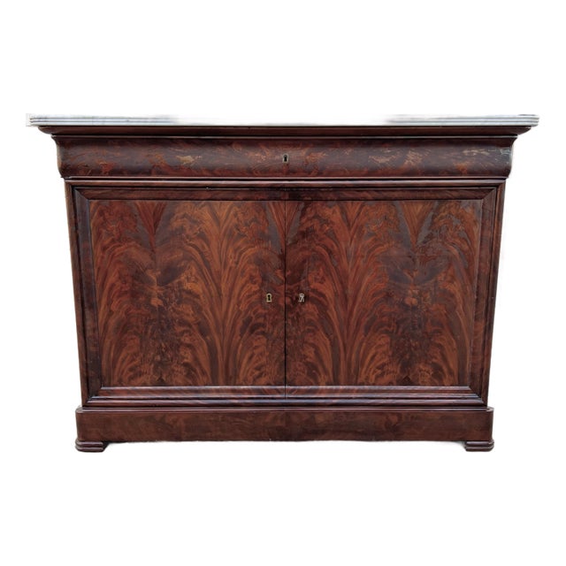French 19th Century Louis Philippe Carrara Marble Top Flame Mahogany Buffet For Sale