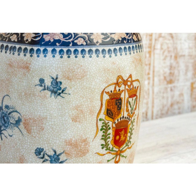 Chinese Export Painted Vase For Sale In Los Angeles - Image 6 of 12