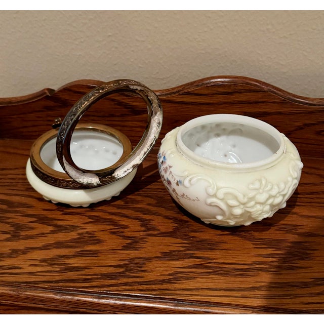 Antique Wavecrest Hinged Floral Decorated Dresser Jar For Sale - Image 9 of 10