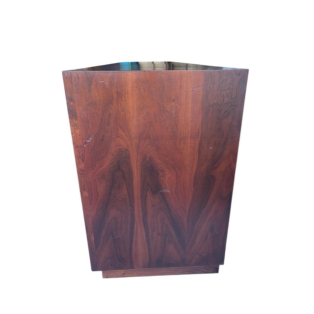 Vintage Dillingham Walnut Nine-Drawer Dresser, Dated 1970, Mid Century Modern, Attributed For Sale - Image 9 of 16