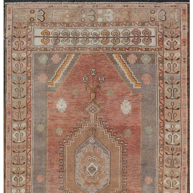 Vintage Turkish Oushak Rug With Terracotta Field and Geometric Medallion 4'9 X 9'0 For Sale - Image 4 of 11