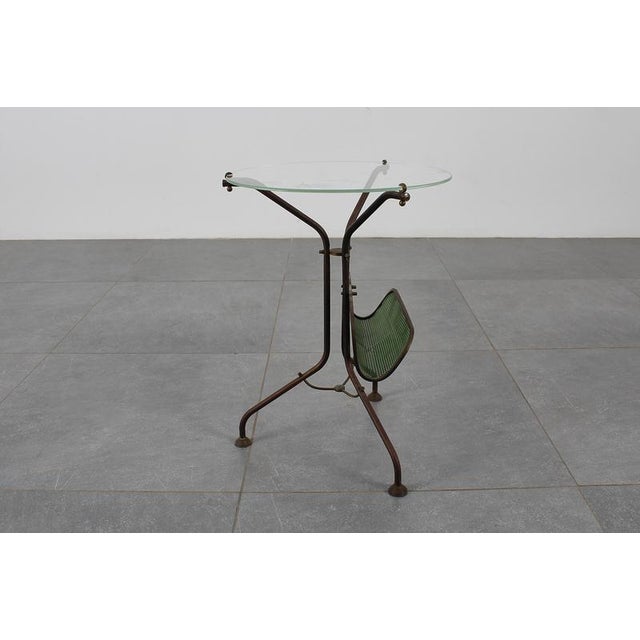 Metal Mid-Century Round Glass and Brass Serving Table with Curved Legs, Italy, 1950s For Sale - Image 7 of 17