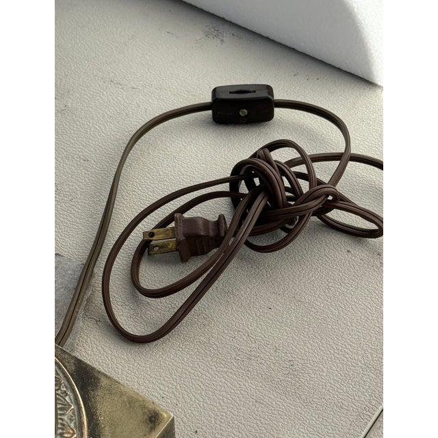 1960s Pair of White and Brass Neoclassical Hollywood Regency Lamps With Custom Handmade Shell Accent Shades For Sale - Image 16 of 16