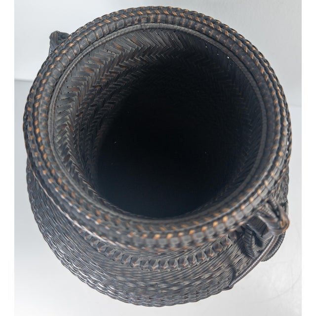 Wood Early 20th Century Japanese Ikebana Woven Flower Arranging Vase, Signed For Sale - Image 7 of 16