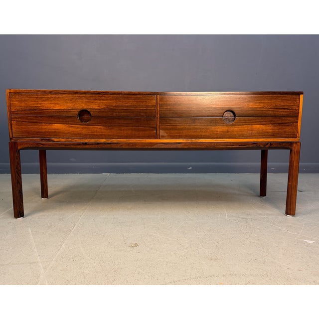 1960s 1960s Kai Kristiansen Model 394 “Entre” Rosewood Low Chest for Aksel Kjersgaard For Sale - Image 5 of 10