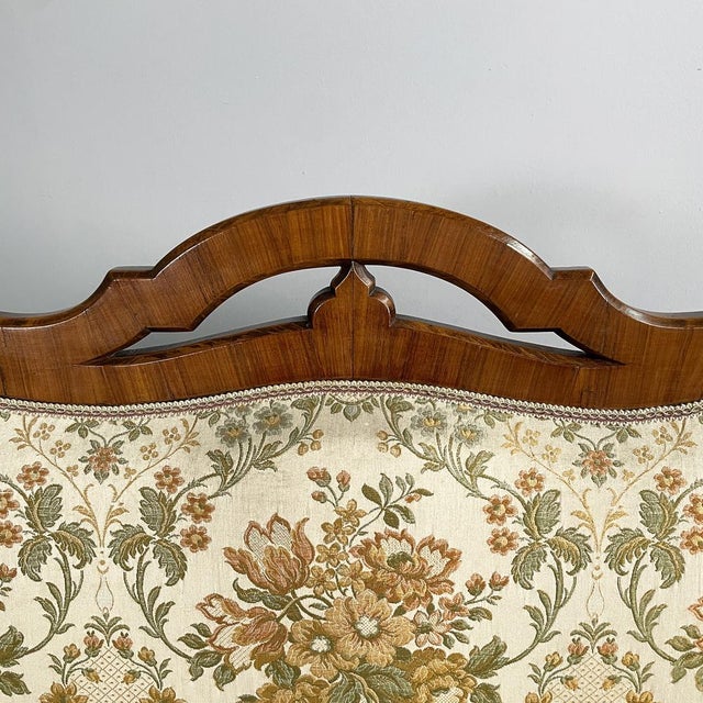 Wood Italian 19th Century Style Sofa in Floral Fabric and Wood, 1930s For Sale - Image 7 of 18