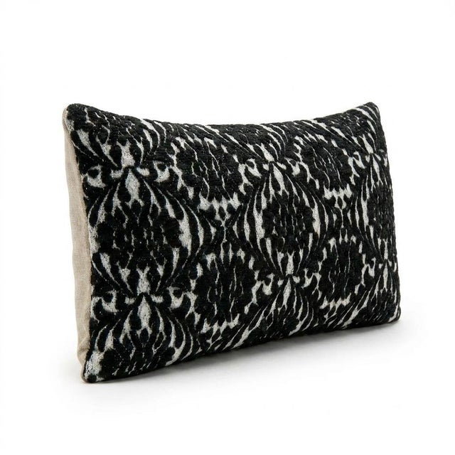 This beautiful 8'' x 18'' hand-woven Kilim pillow cover was made from an authentic Turkish kilim. The traditional flat-...