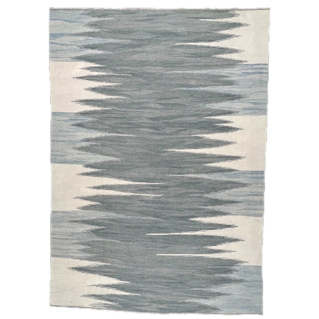 2020s Modern Turkish Hand-Knotted Scandinavian Style Kilim Area Rug For Sale - Image 9 of 9
