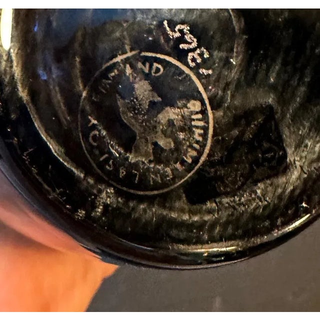 Mid-Centery Modern Thick Glass Vase by Tamara Aladin for Riihimäki, Finland, 1968 For Sale - Image 6 of 7