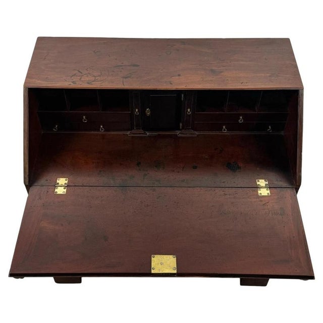 18th Century Georgian Mahogany Bureau, England For Sale - Image 4 of 12