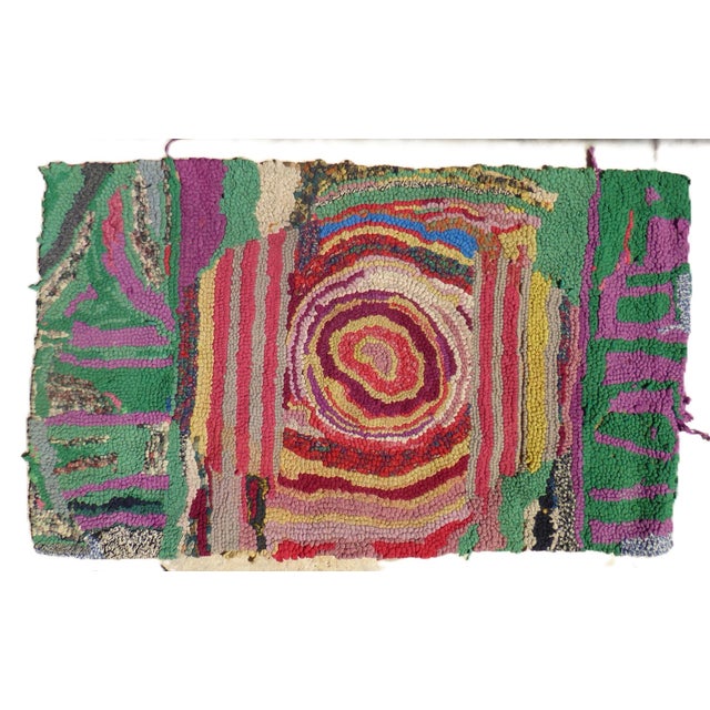 American Pair of Folk Art Vintage Hand Hooked Textile Wall Decorations 1940s For Sale - Image 3 of 12