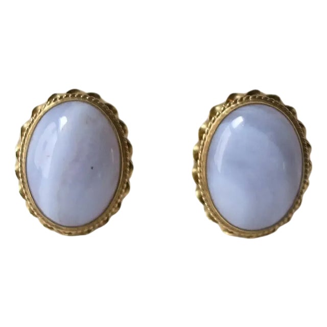 Chalcedony Quartz and 14-Karat Gold Earrings, Pair For Sale