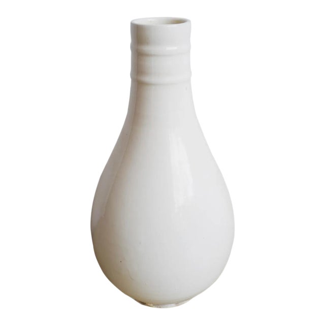 Vintage Farmhouse White Milk Pottery Vase For Sale